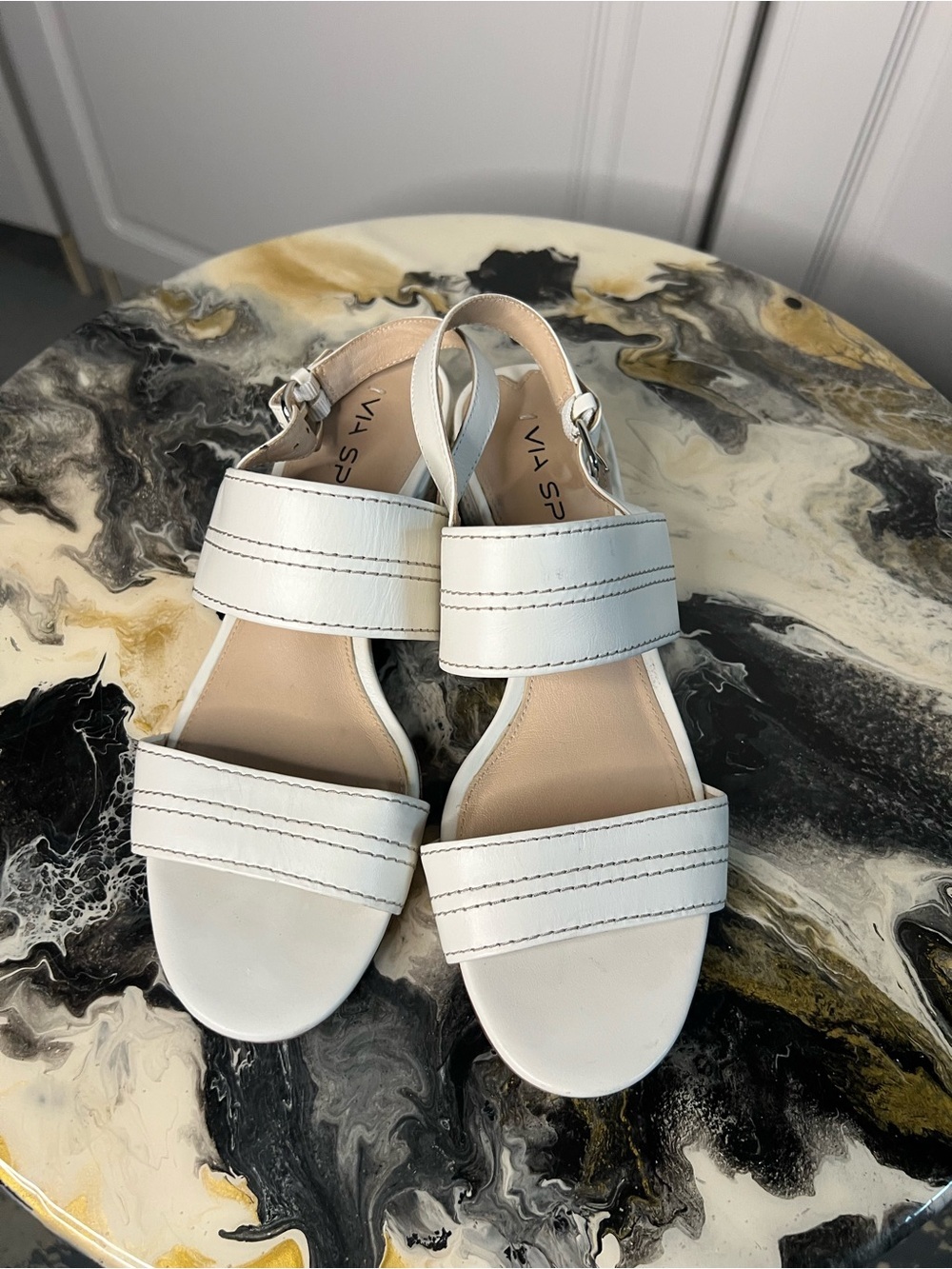 Via Spiga White Leather Low Block Heel Sandals - Picture 6 of 12